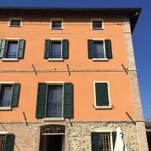 Ababo , Quattro Castella Italia
